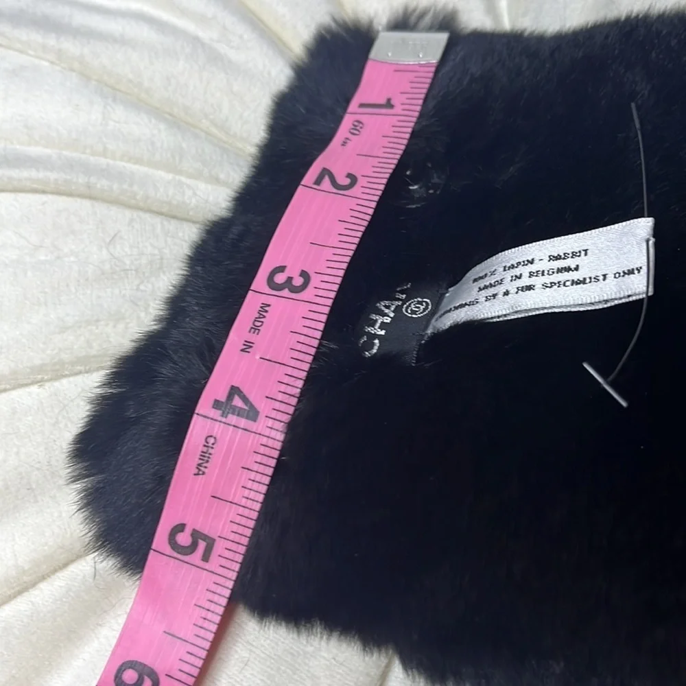 CHANEL Double C Pearl Rabbit Scarf